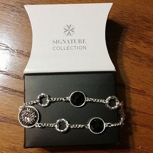 Spring romance bracelet in silver tone